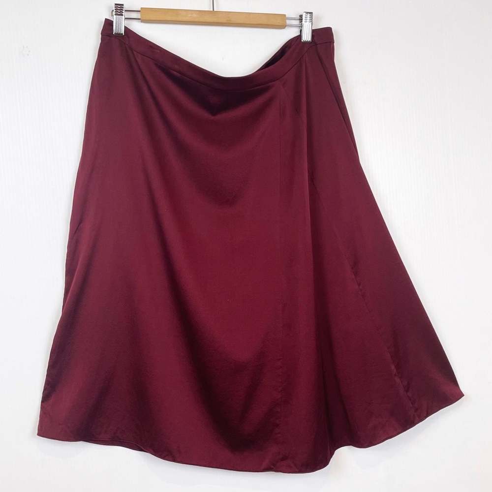 Eileen Fisher Silk Midi Skirt in Burgundy size 14